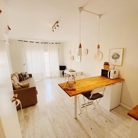Tropical Apartaments Euroviajeros Pineda de Mar Esterno foto
